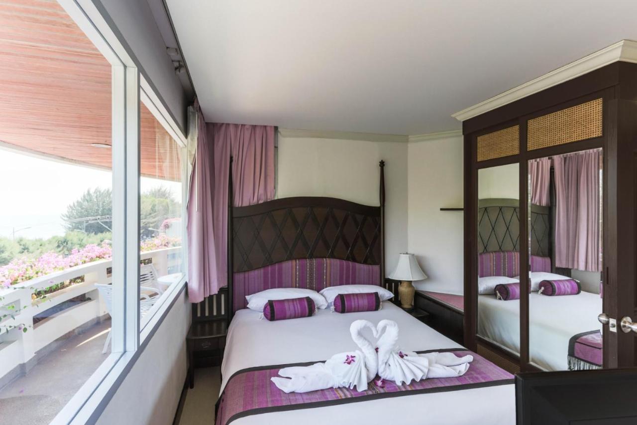 Methavalai Hotel Cha-Am Bagian luar foto