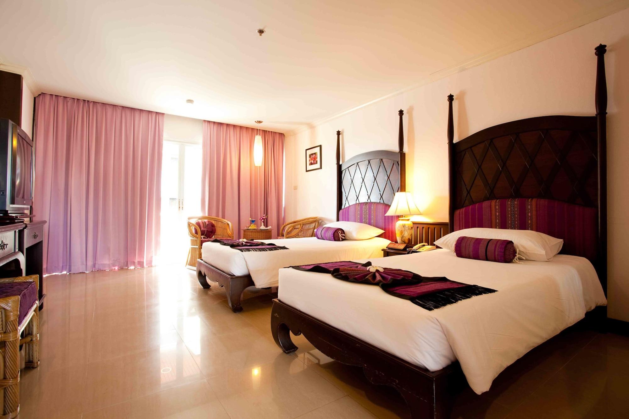 Methavalai Hotel Cha-Am Bagian luar foto