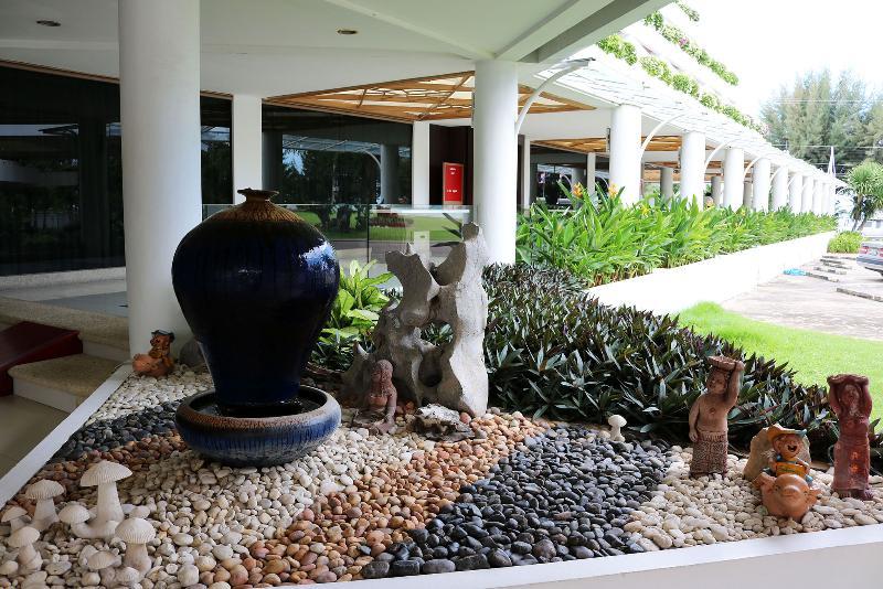 Methavalai Hotel Cha-Am Bagian luar foto
