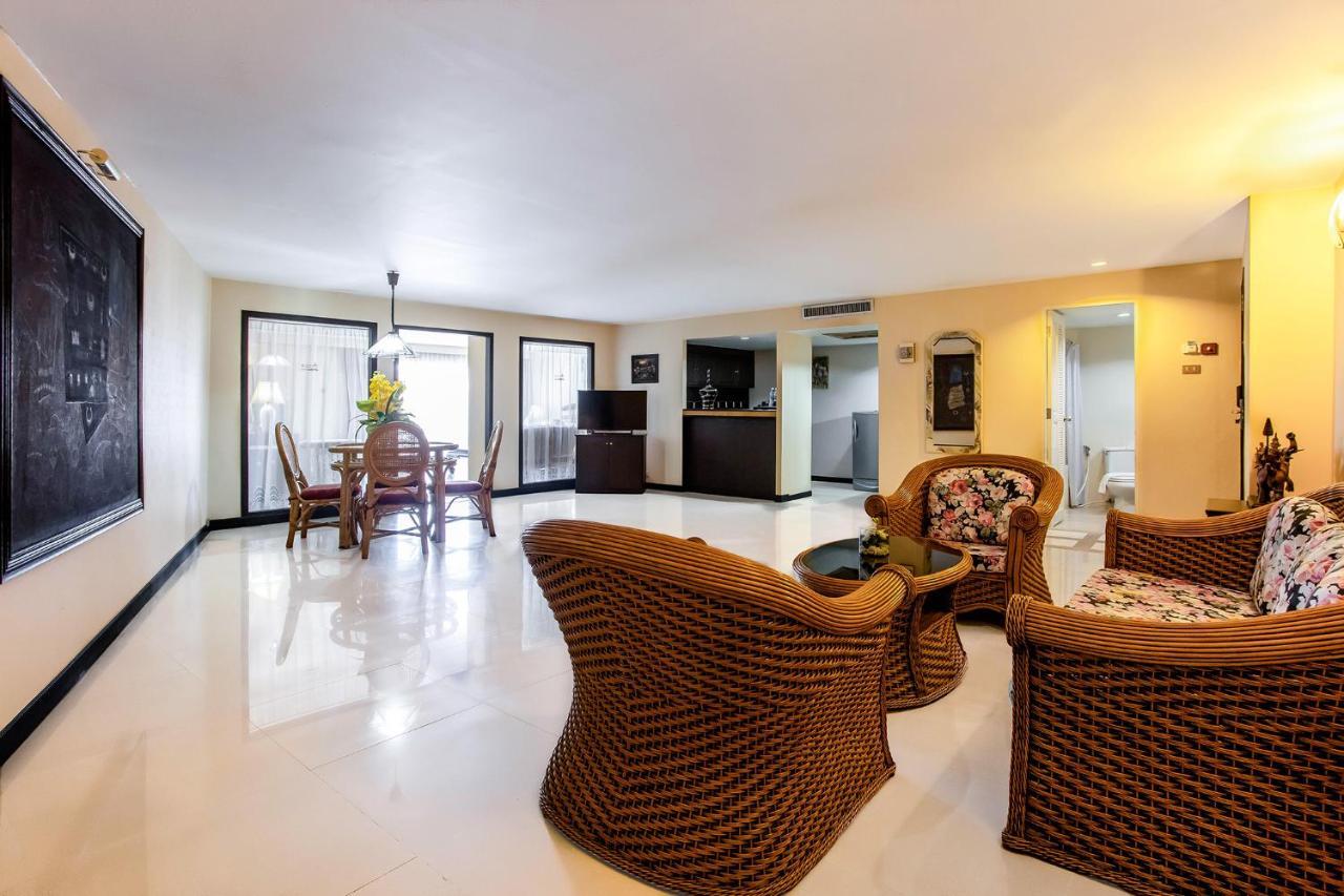 Methavalai Hotel Cha-Am Bagian luar foto