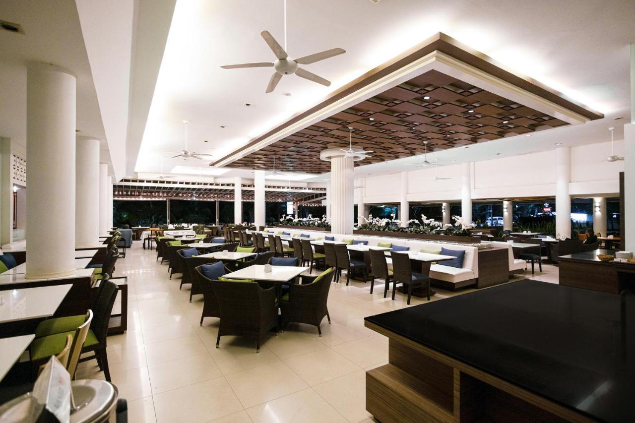Methavalai Hotel Cha-Am Bagian luar foto